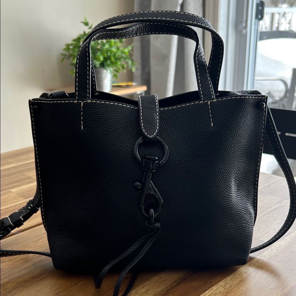 Rebecca Minkoff Mini Megan cross body Black Leather bag - Like New